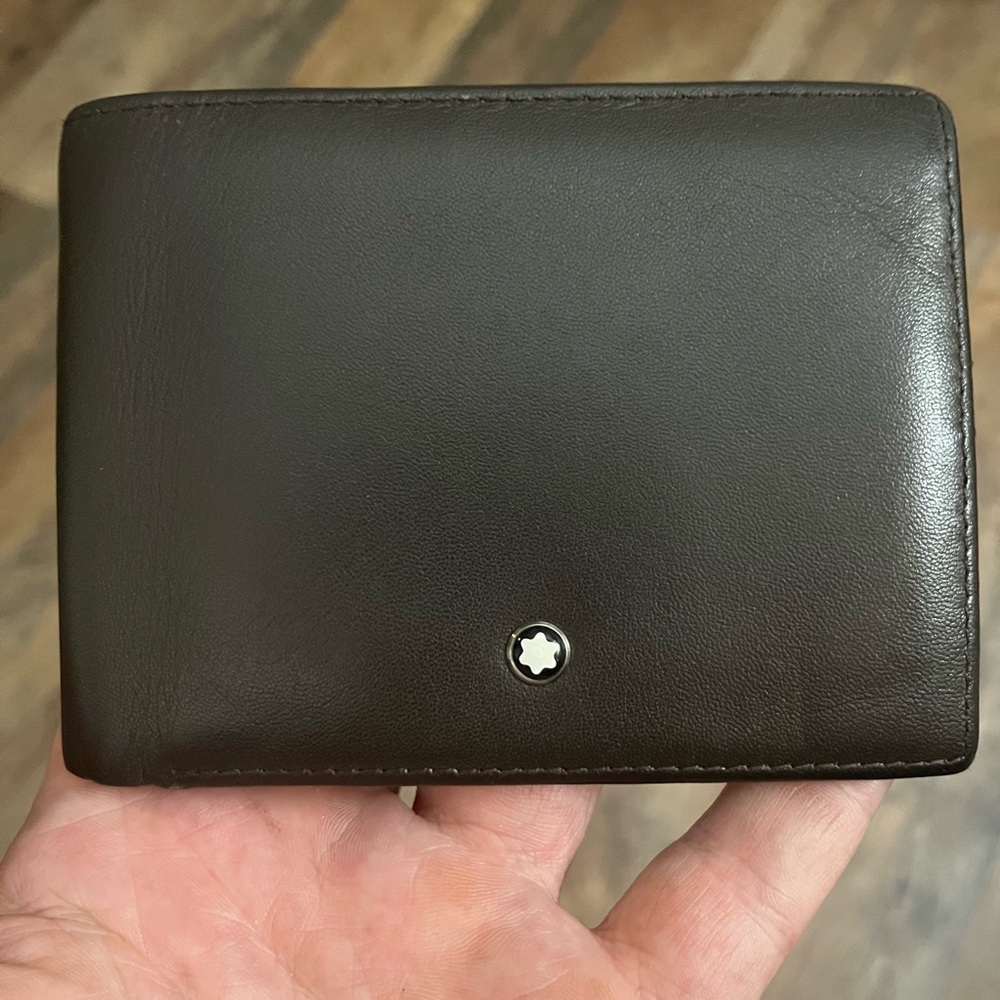 Mont Blanc wallet